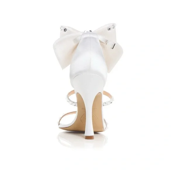 Nalebe Malika Dimante Ivory Stilleto Bow Heel Size 39.5 EU BNWB - Picture 2 of 4